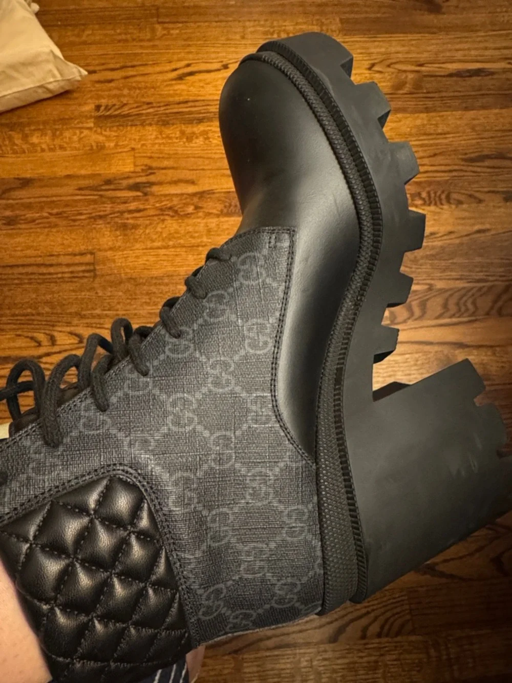 Gucci Supreme Combat Black Quilted Leather Platform Ankle Boots Apollo 40 - Picture 3 of 9